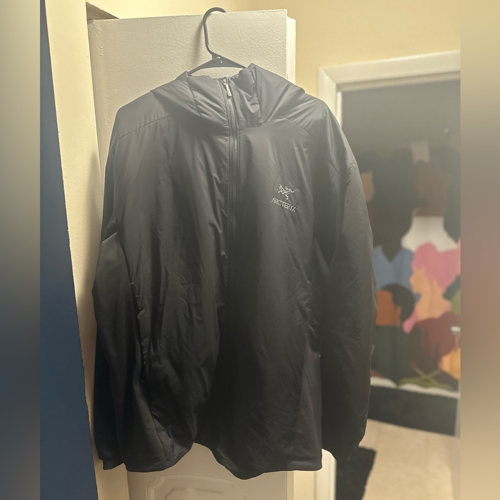 ARC’TERYX black atom